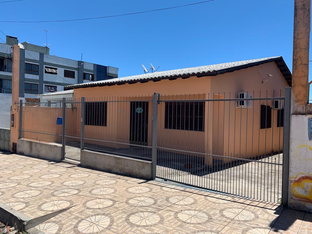 Imóveis Chagas Santana do Livramento - Centro - Casa Próximo a Escola Gal. Neto